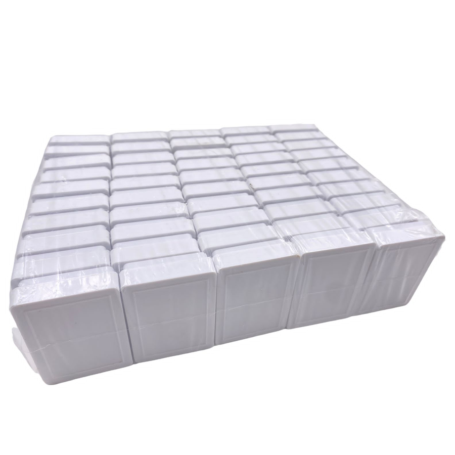 CAJA DE PLÁSTICO BLANCO CON ESPONJA BLANCA PARA JUEGO DE 5X6.8X2 CM PAQUETE CON 50 PZS